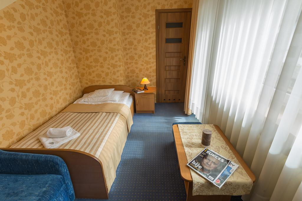 Fian - Noclegi I Konferencje W Centrum Zakopane Luaran gambar