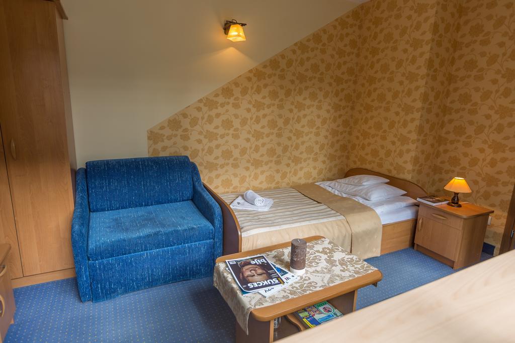 Fian - Noclegi I Konferencje W Centrum Zakopane Luaran gambar