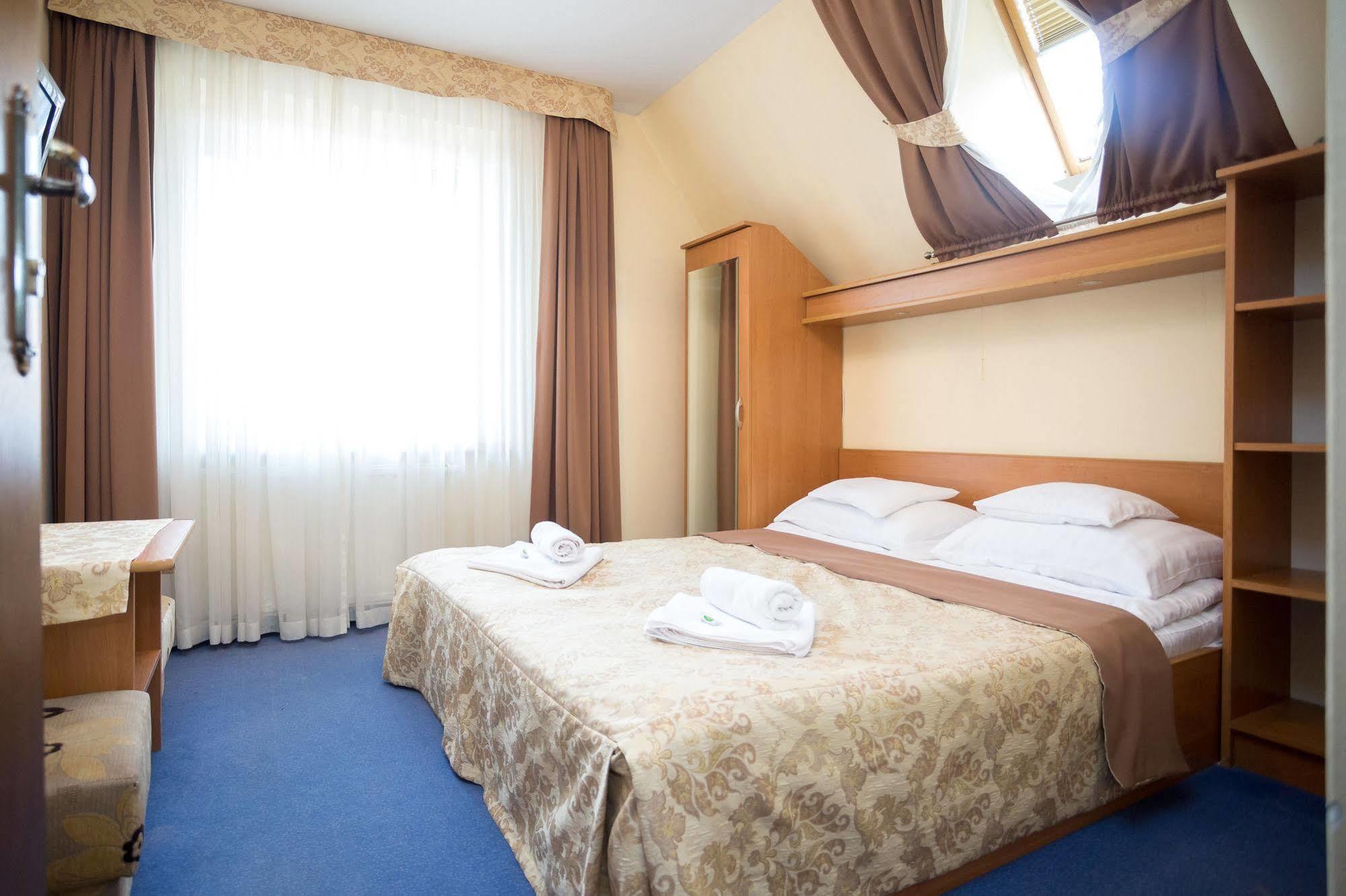 Fian - Noclegi I Konferencje W Centrum Zakopane Luaran gambar